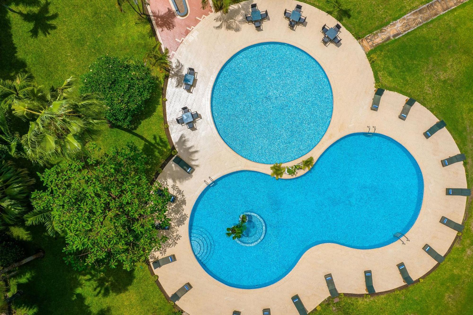 Delta Hotels By Marriott ดาร์เอสซาลาม ภายนอก รูปภาพ